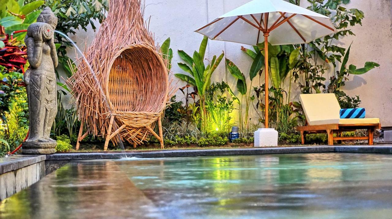 Sarayu Villa Seminyak Exterior foto