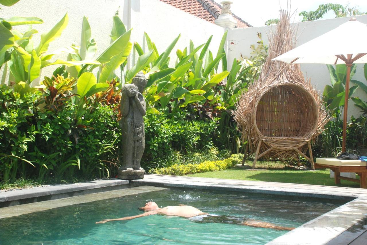 Sarayu Villa Seminyak Exterior foto