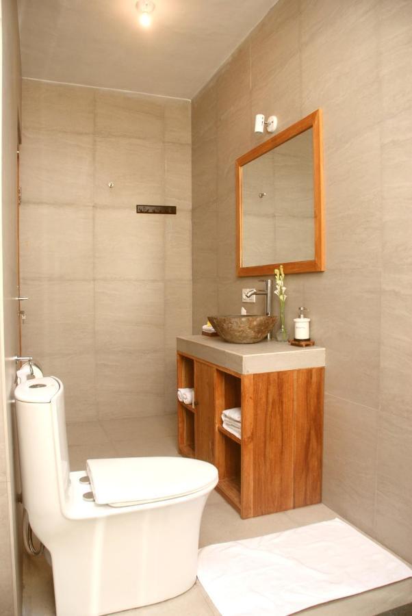 Sarayu Villa Seminyak Exterior foto